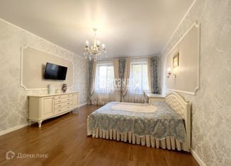 Продам двухкомнатную квартиру, 88.8 м2, Санкт-Петербург, Садовая улица, 49
