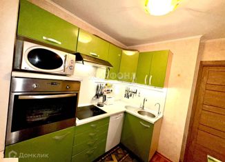 Продам 2-ком. квартиру, 43.9 м2, Новосибирск, улица Немировича-Данченко, 155/2, метро Студенческая