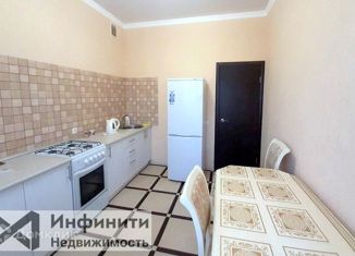 Продается 1-комнатная квартира, 38 м2, Ставрополь, улица Рогожникова, 25/1, ЖК Изумрудный Город