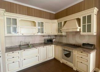 Продажа 3-комнатной квартиры, 127 м2, Краснодар, улица Кирилла Россинского, 3/1, улица Кирилла Россинского