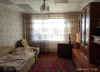 Продается 2-ком. квартира, 49 м2, село Уютное, улица Кирова, 8