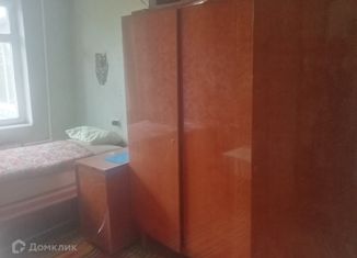 Продаю комнату, 60 м2, Севастополь, улица Маршала Крылова, 10, Гагаринский район
