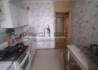 Трехкомнатная квартира на продажу, 63.3 м2, Киров, улица Павла Корчагина, 223к1, Первомайский район