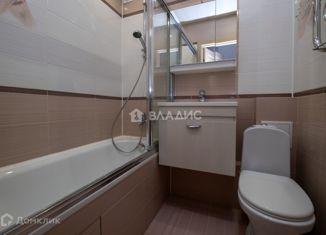 Продается 1-комнатная квартира, 32 м2, Нижний Новгород, улица Вахтангова, 24, улица Вахтангова