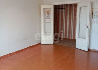 2-ком. квартира на продажу, 51.2 м2, Далматово, улица площадь 1 Мая