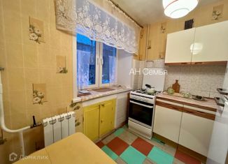 Продается 2-комнатная квартира, 45.2 м2, Екатеринбург, улица Индустрии, 100, улица Индустрии