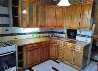 Продается пятикомнатная квартира, 103 м2, Набережные Челны, улица Шамиля Усманова, 60