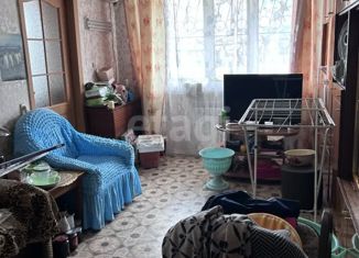 Продам 4-комнатную квартиру, 64 м2, Комсомольск-на-Амуре, Магистральное шоссе, 15к3