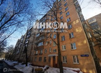 3-комнатная квартира на продажу, 55.5 м2, Москва, улица Гришина, 10к2, ЗАО
