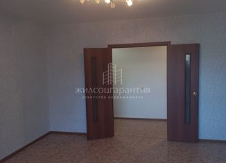 Продажа 2-комнатной квартиры, 58.6 м2, Челябинск, улица Салавата Юлаева, 34