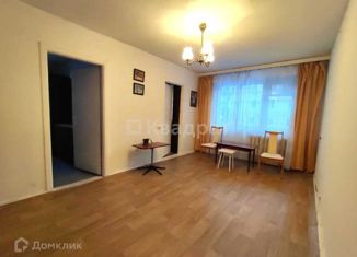 Сдам в аренду 3-комнатную квартиру, 51.3 м2, Липецк, улица Желябова, 16, Советский район