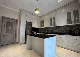 Трехкомнатная квартира в аренду, 127 м2, Москва, улица Малая Ордынка, 5/6с2-3, улица Малая Ордынка