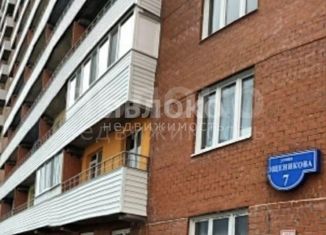 Продаю 1-ком. квартиру, 39 м2, Березники, улица Ивана Дощеникова, 7, ЖК Любимов