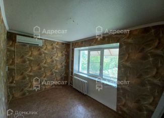 Продам двухкомнатную квартиру, 22.9 м2, Волжский, улица имени Генерала Карбышева, 56