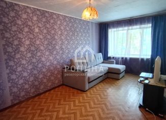 Продается 2-ком. квартира, 42.5 м2, Амурск, Комсомольский проспект, 15