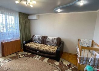 Продажа 2-комнатной квартиры, 50 м2, село Таврово, Комсомольская улица, 28