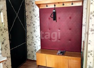 Сдается в аренду четырехкомнатная квартира, 62 м2, Тульская область, улица Мичурина, 27