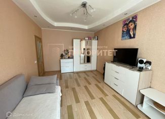 Продается 3-ком. квартира, 77 м2, Якутск, Строительный округ, улица Свердлова, 16/2