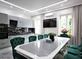 Продажа трехкомнатной квартиры, 80 м2, Москва, Студенческая улица, 32, Студенческая улица