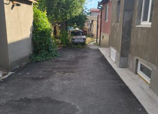 Продаю однокомнатную квартиру, 13 м2, Евпатория, Интернациональная улица, 37