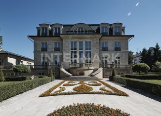 Продаю дом, 1700 м2, рабочий посёлок Новоивановское, Кленовая улица