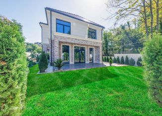 Продажа дома, 280 м2, Сочи, улица Яна Фабрициуса, 210, микрорайон Яна Фабрициуса