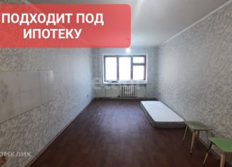 Продаю однокомнатную квартиру, 17 м2, Абакан, проспект Ленина, 40