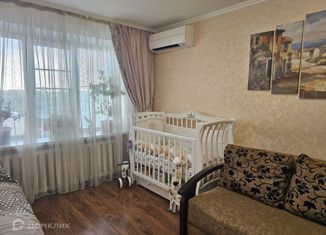 Продам 3-ком. квартиру, 61 м2, Ставрополь, переулок Шеболдаева, 4, микрорайон № 20