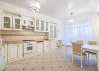 Продается четырехкомнатная квартира, 158 м2, Брянская область, улица Дуки, 64к1