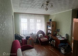 Продам 3-ком. квартиру, 56 м2, Череповец, улица Ленина, 84