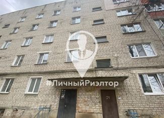 Продаю двухкомнатную квартиру, 48.2 м2, Скопин, микрорайон АЗМР, 2