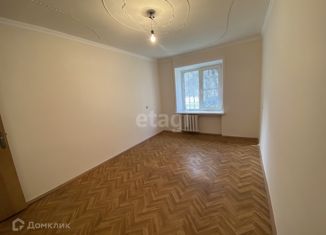 Продаю 4-ком. квартиру, 80.7 м2, Черкесск, улица Космонавтов, 5А, микрорайон Пештера