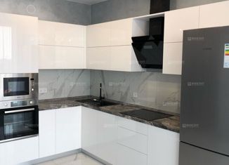 Продаю трехкомнатную квартиру, 74 м2, село Раздольное, ЖК Министерские Озёра