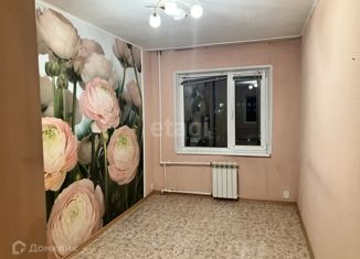 Продаю 3-комнатную квартиру, 60 м2, Ульяновск, улица Рябикова, 18