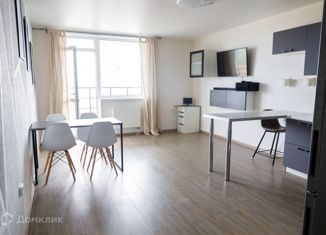 Продаю 2-ком. квартиру, 53 м2, Верхняя Пышма, ЖК Петровский, улица Петрова, 34В