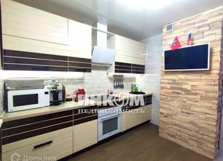 Продается 2-ком. квартира, 56 м2, Москва, 2-й Митинский переулок, 5, метро Митино