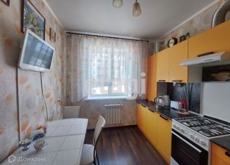 Продам трехкомнатную квартиру, 58.1 м2, село Чесноковка, Радужная улица, 2