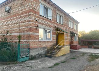 Продается 2-комнатная квартира, 54.4 м2, станица Каневская, Яровой переулок, 2