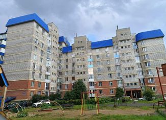 Продаю 1-ком. квартиру, 35 м2, Омск, проспект Комарова, 19