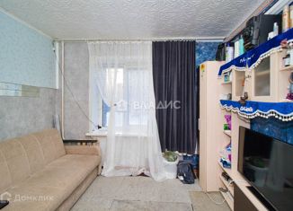 Продается комната, 60 м2, Владимир, улица Батурина, 37