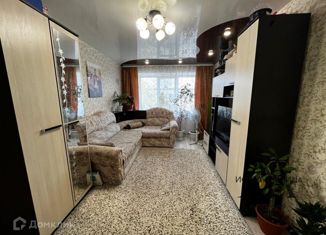 Продается двухкомнатная квартира, 40.9 м2, Полевской, улица Челюскинцев, 5