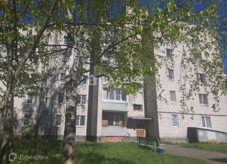 2-ком. квартира на продажу, 47 м2, Ярославская область, набережная Космонавтов, 13