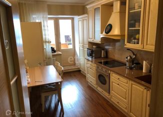 Двухкомнатная квартира на продажу, 75 м2, Казань, улица Адоратского, 3В, ЖК Серебряный каскад