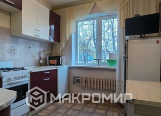Продажа 2-комнатной квартиры, 54.8 м2, Брянская область, Комсомольская улица, 16