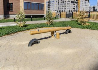 Продам 1-комнатную квартиру, 65 м2, Тюмень, ЖК Ария, улица Тимофея Кармацкого, 5