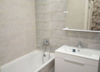 Продается 3-комнатная квартира, 57 м2, Саратов, улица имени А.В. Плякина, 7, ЖК Авиатор