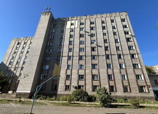 Продам 2-ком. квартиру, 36.6 м2, Киров, Комсомольская улица, 41Б, Ленинский район