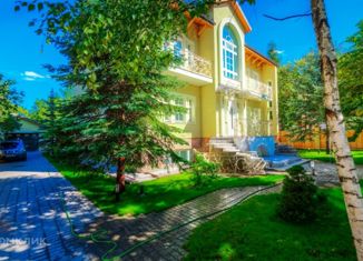 Дом на продажу, 674 м2, деревня Раздоры