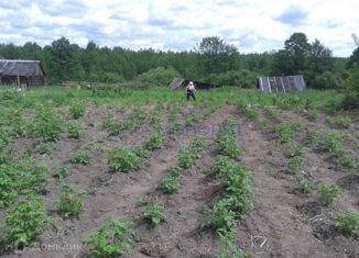 Продаю участок, 13 сот., деревня Жуковка, Заречная улица, 23