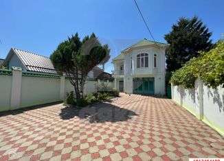 Продаю дом, 259.9 м2, Краснодар, улица Михаила Власова, 105, улица Михаила Власова